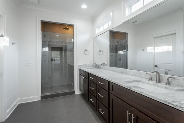 36 W 17th Street, Chattanooga, TN 37408