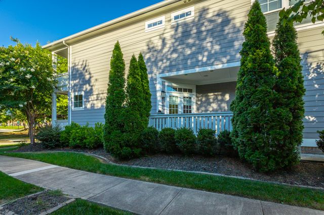 36 W 17th Street, Chattanooga, TN 37408