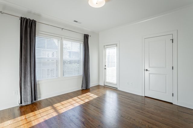 36 W 17th Street, Chattanooga, TN 37408