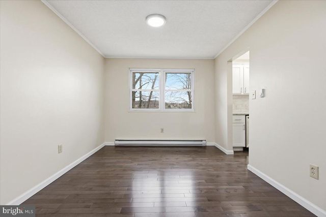 523 W LAUREL ST, Frackville, PA 17931