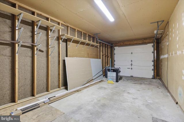 523 W LAUREL ST, Frackville, PA 17931