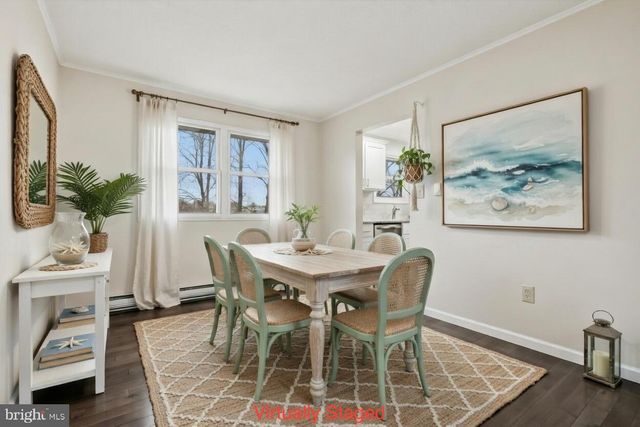 523 W LAUREL ST, Frackville, PA 17931