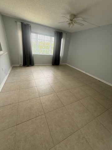 877 NE 195th Street 320, Miami, FL 33179