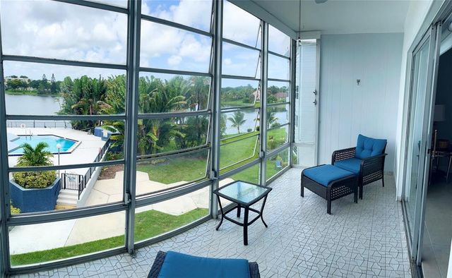 877 NE 195th Street 320, Miami, FL 33179
