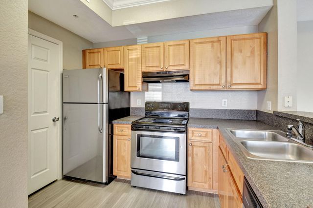 15105 Michelangelo Boulevard 105, Delray Beach, FL 33446