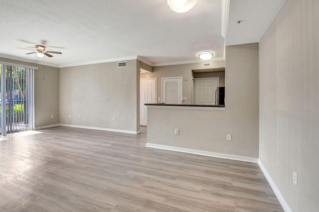 15105 Michelangelo Boulevard 105, Delray Beach, FL 33446