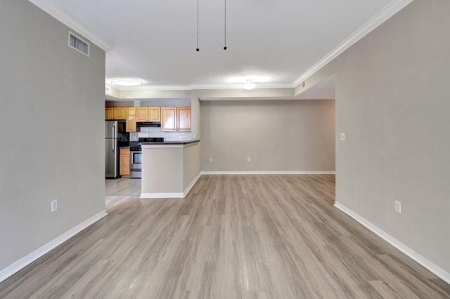 15105 Michelangelo Boulevard 105, Delray Beach, FL 33446