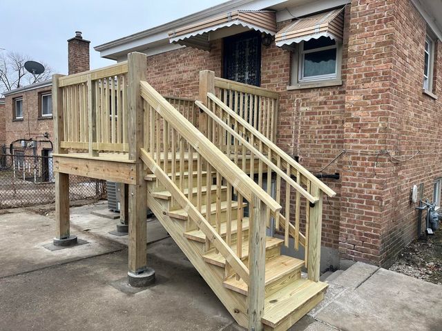 233 32nd Avenue, Bellwood, IL 60104