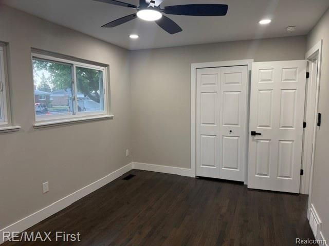 32565 Warner Drive, Warren, MI 48092