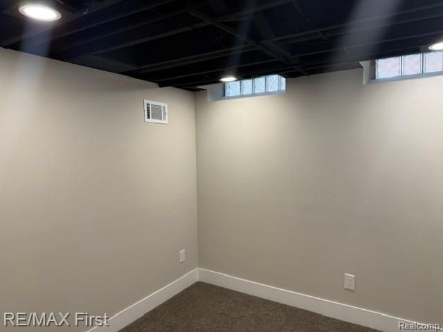 32565 Warner Drive, Warren, MI 48092