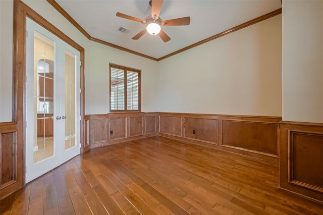 18890 Serene Water Drive, Montgomery, TX 77356