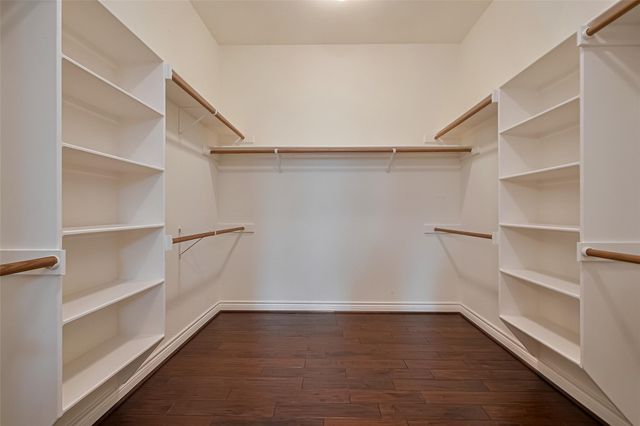 18890 Serene Water Drive, Montgomery, TX 77356