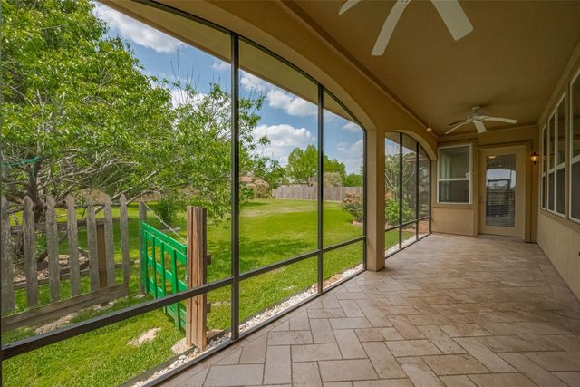 18890 Serene Water Drive, Montgomery, TX 77356