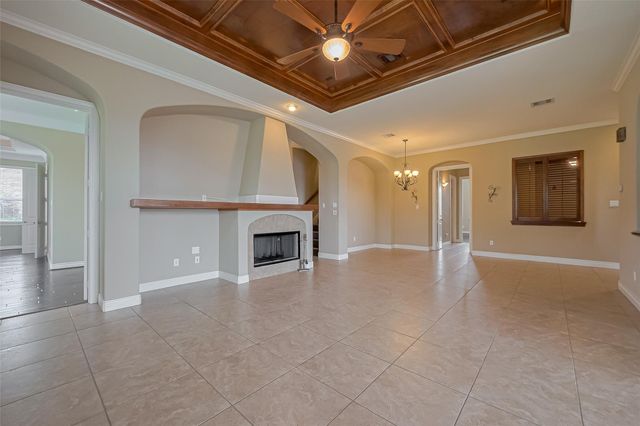 18890 Serene Water Drive, Montgomery, TX 77356