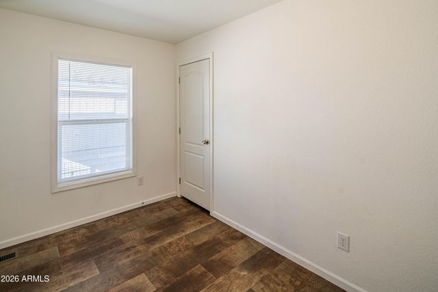 5601 W MISSOURI Avenue 157, Glendale, AZ 85301