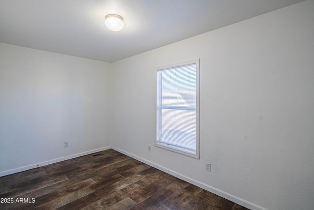 5601 W MISSOURI Avenue 157, Glendale, AZ 85301