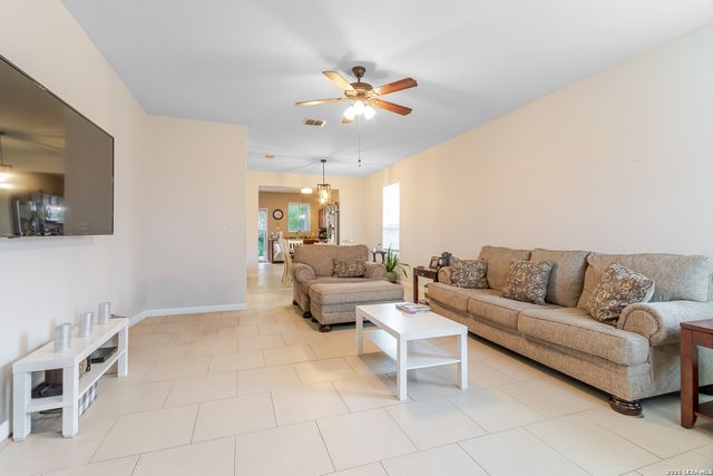 24214 Hazel Alder, San Antonio, TX 78261