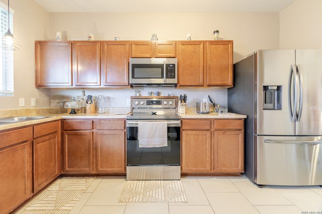 24214 Hazel Alder, San Antonio, TX 78261