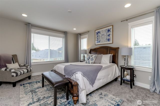 12517 176th Street E, Puyallup, WA 98374