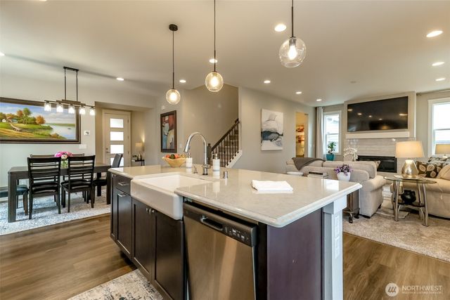 12517 176th Street E, Puyallup, WA 98374