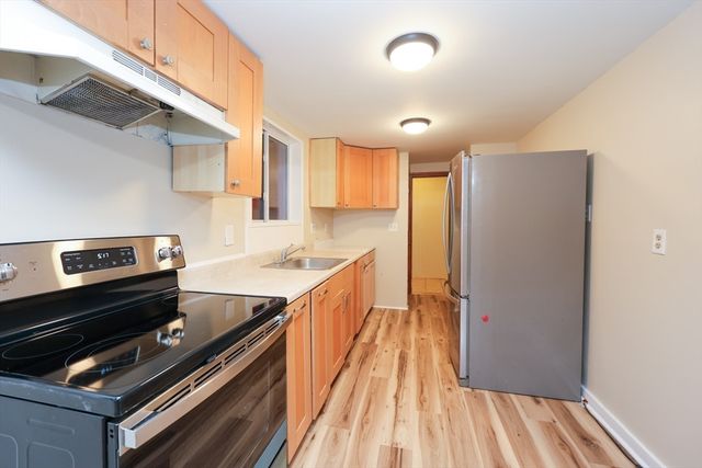 83 South Main 83, Randolph, MA 02368