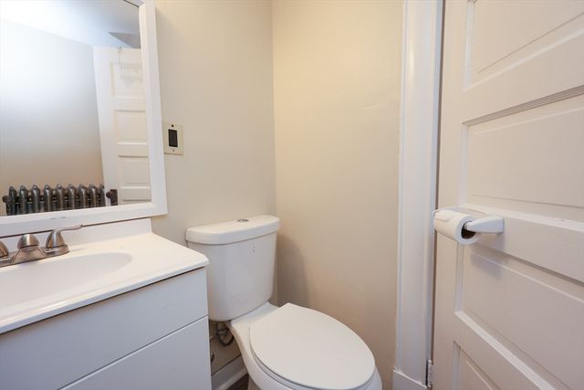 83 South Main 83, Randolph, MA 02368