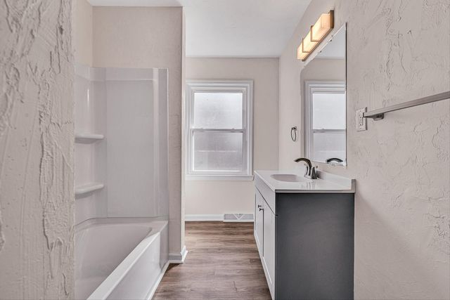 736 Ramada RD, Vinton, VA 24179