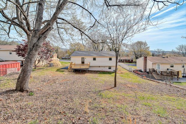 736 Ramada RD, Vinton, VA 24179