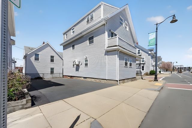394 Rantoul St 3, Beverly, MA 01915