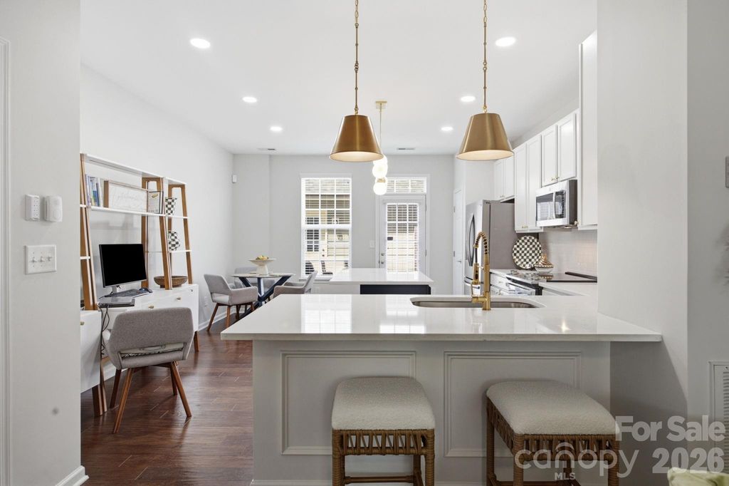 19866 Lamp Lighters Way, Cornelius, NC 28031