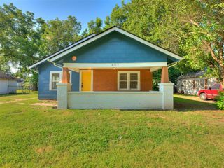 607 W Dewey Street, Shawnee, OK 74801