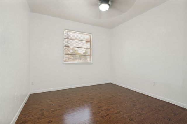 6706 La Grange Drive, Dallas, TX 75241