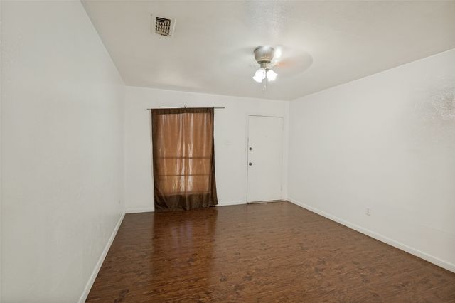6706 La Grange Drive, Dallas, TX 75241