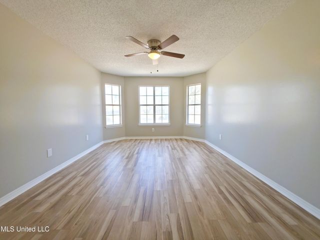 11941 Concorde Drive, Gulfport, MS 39503