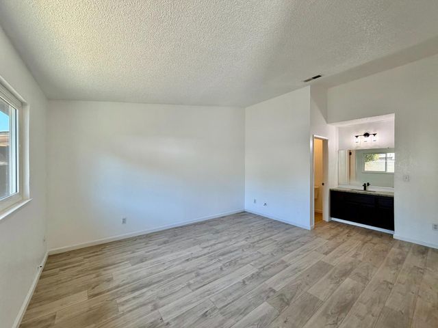 158 E Grant Line Rd, Tracy, CA 95376