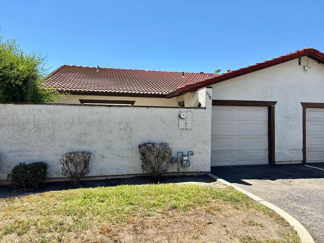 158 E Grant Line Rd, Tracy, CA 95376