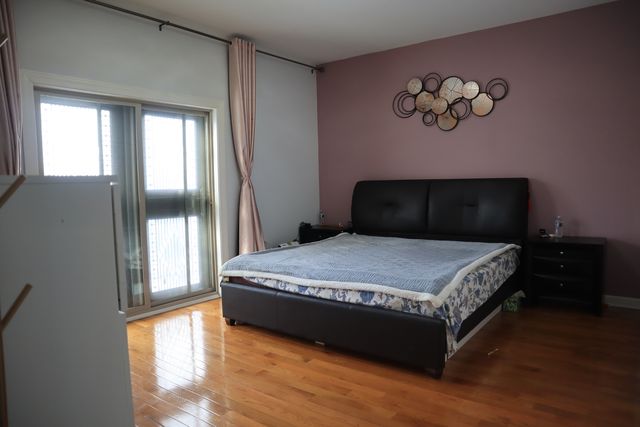 3225 S Archer Avenue 3w, Chicago, IL 60608