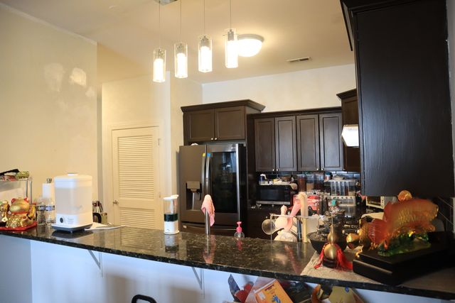 3225 S Archer Avenue 3w, Chicago, IL 60608