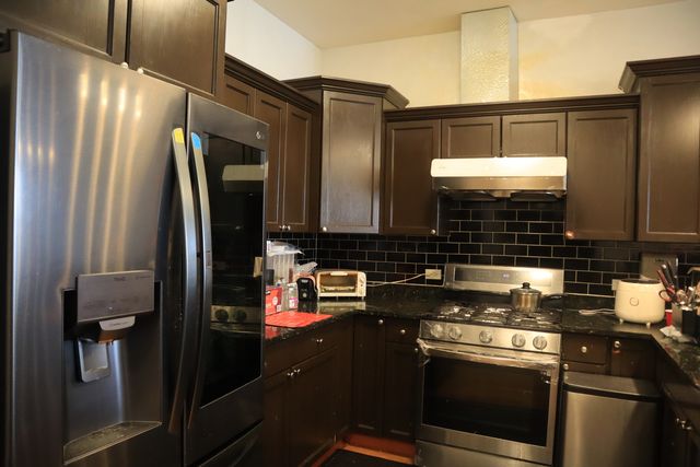 3225 S Archer Avenue 3w, Chicago, IL 60608
