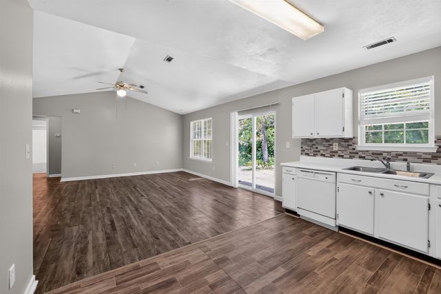 1836 Tamara Way, Spartanburg, SC 29301