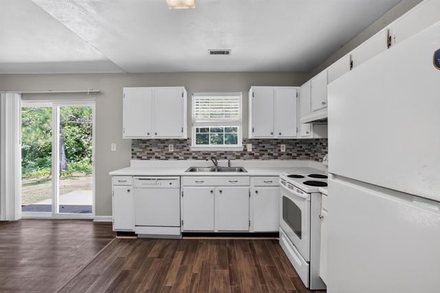 1836 Tamara Way, Spartanburg, SC 29301