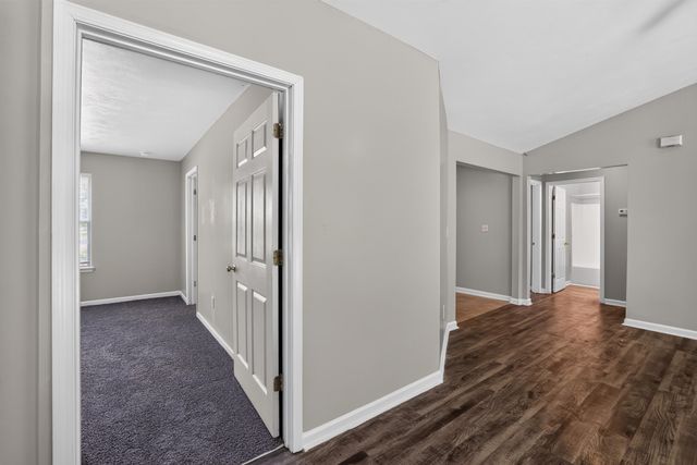 1836 Tamara Way, Spartanburg, SC 29301