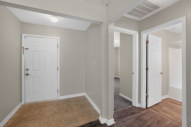 1836 Tamara Way, Spartanburg, SC 29301