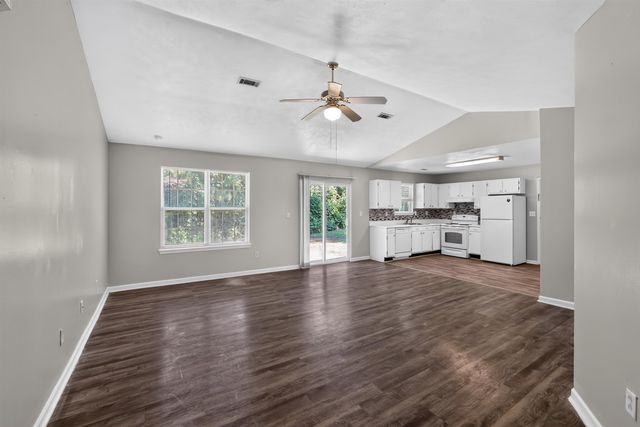 1836 Tamara Way, Spartanburg, SC 29301