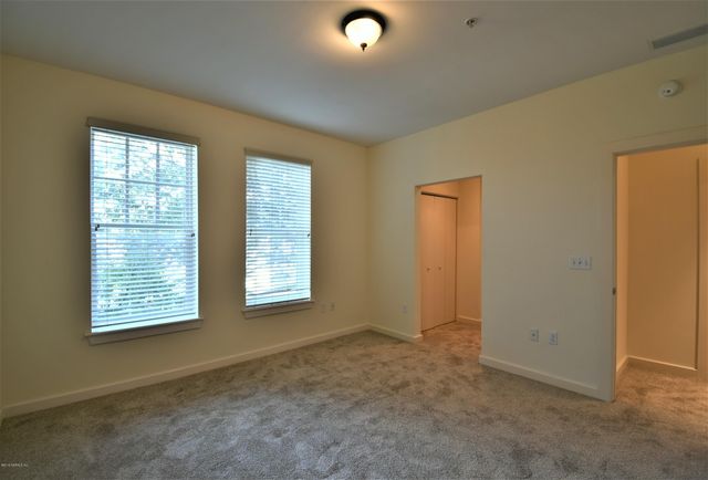 1661 RIVERSIDE Avenue 121, Jacksonville, FL 32204