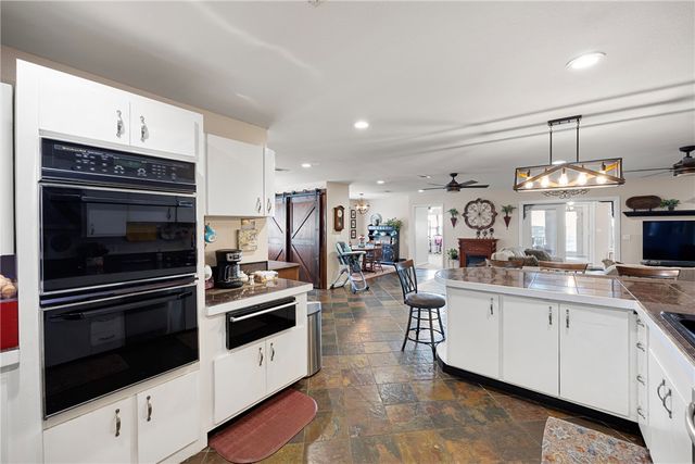 552 Pr 3310, Clarksville, AR 72830