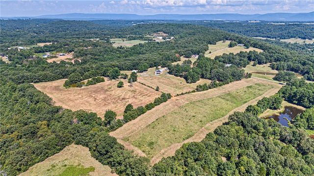 552 Pr 3310, Clarksville, AR 72830