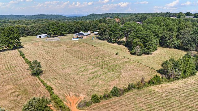 552 Pr 3310, Clarksville, AR 72830