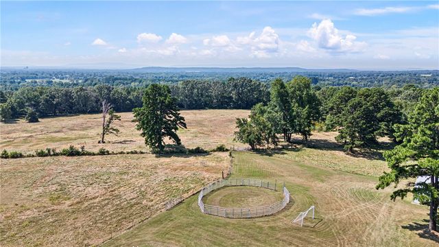 552 Pr 3310, Clarksville, AR 72830