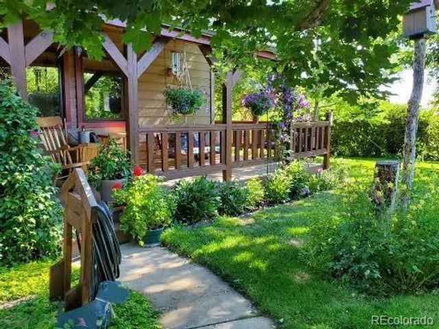 815 Vivian Street, Lakewood, CO 80401
